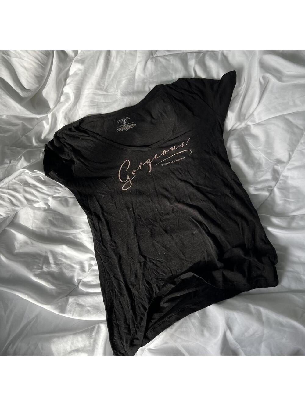 victoria's secret gorgeous black shirt light weight large
